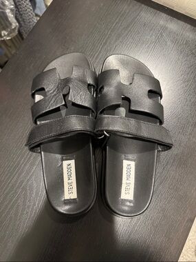 Steve Madden Black Double-Strap Slide Sandals